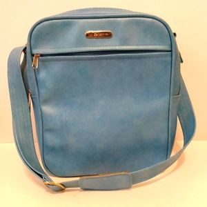 Samsonite Blue Faux Leather Zip Overnight Travel Adjustable Strap Bag
